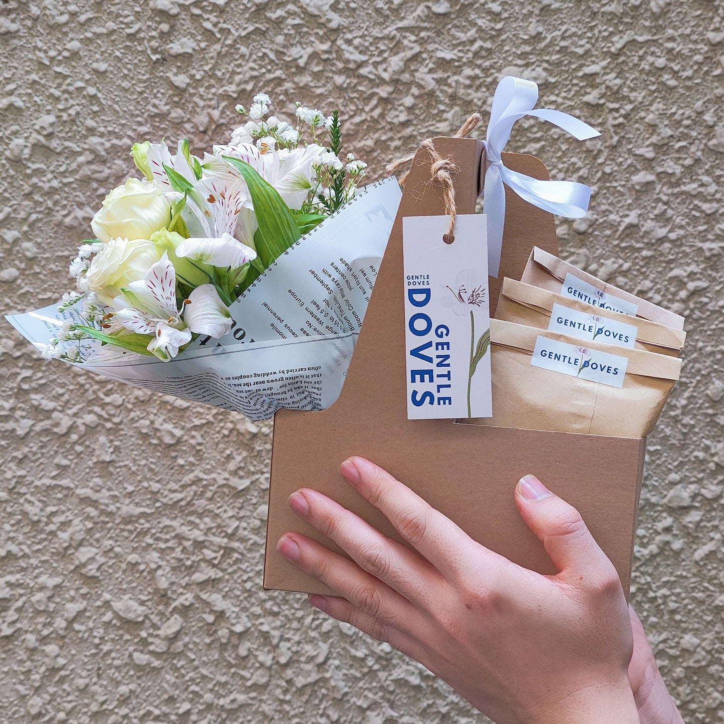 ชุดของขวัญ กล่องดอกไม้ และ คุ๊กกี้