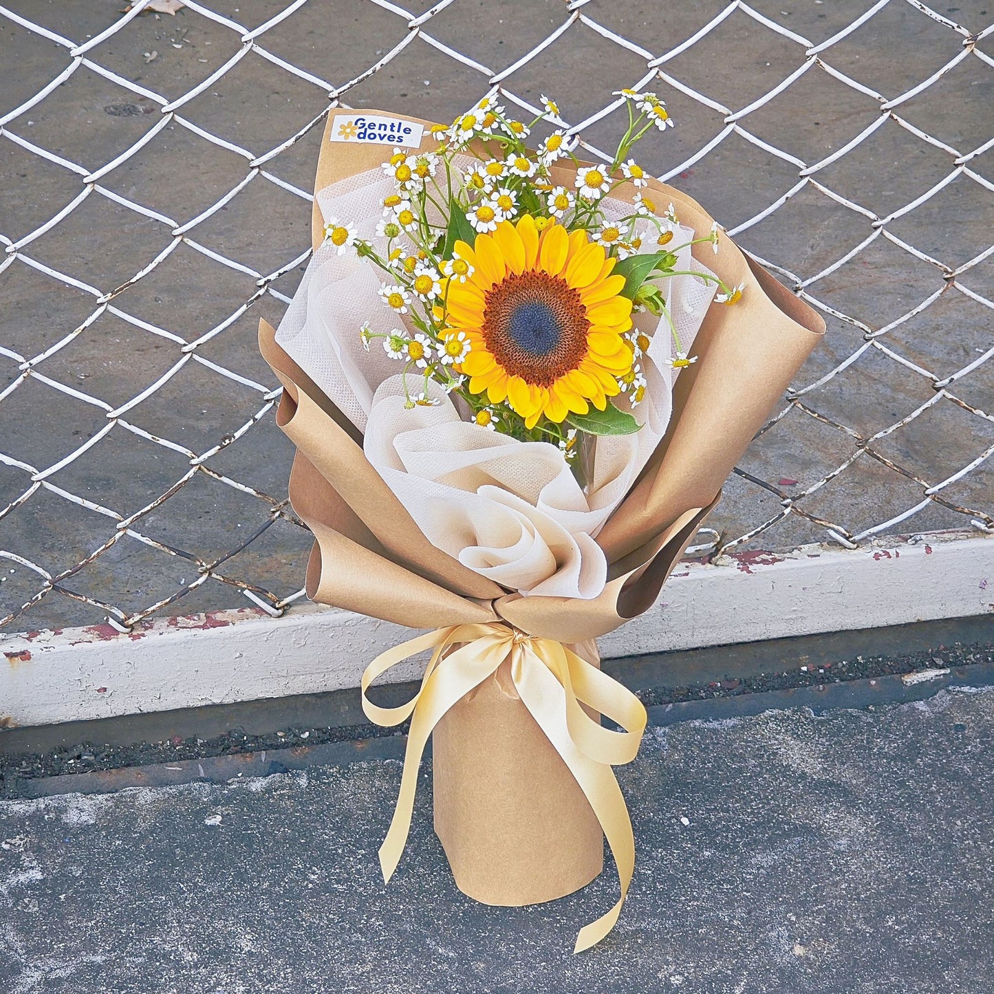 Single Small Sunflower with Daisies in Kraft Paper Minimal Bouquet