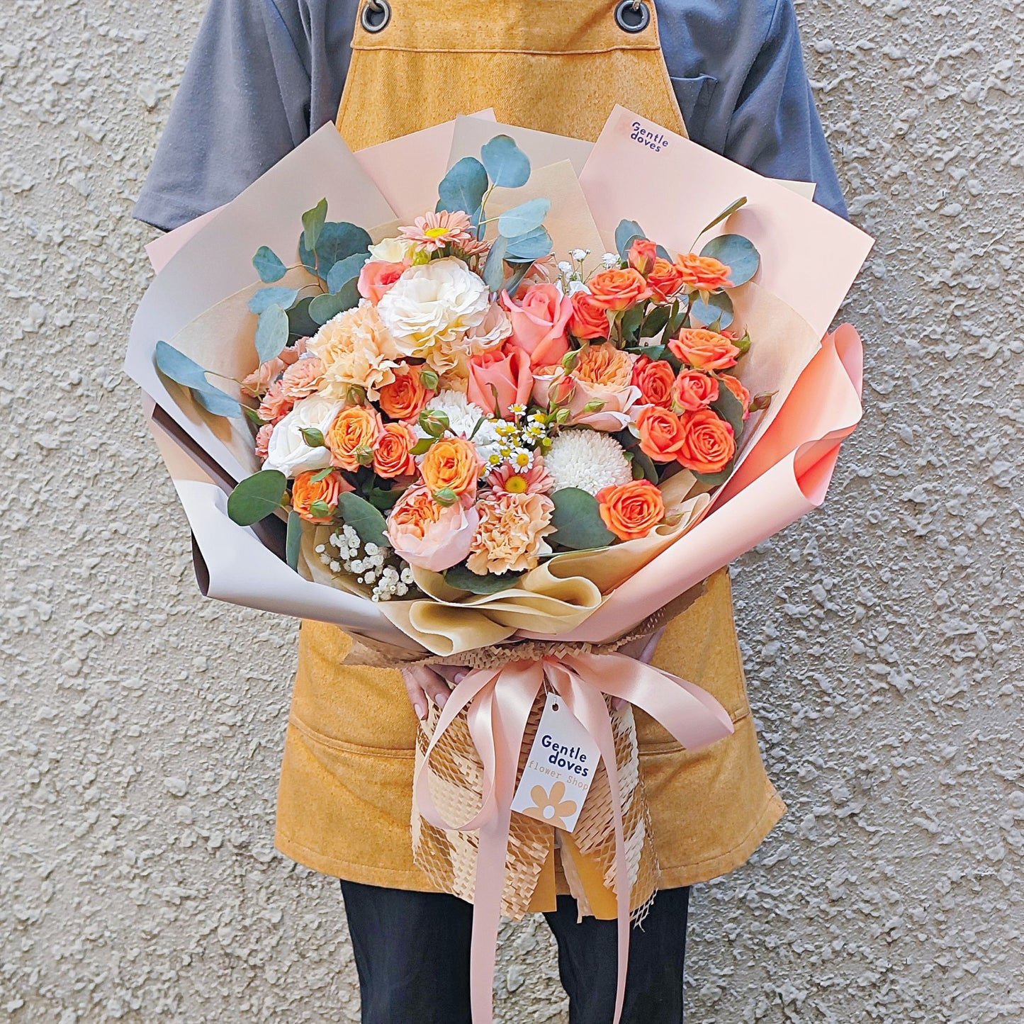 Assorted Orange Flowers Extra Large Bouquet