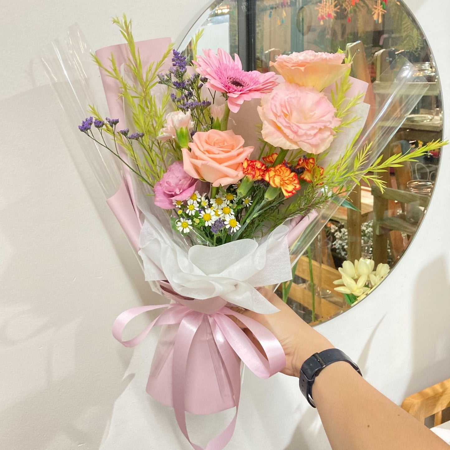 Assorted Soft Pink and Oldrose Flowers Bouquet
