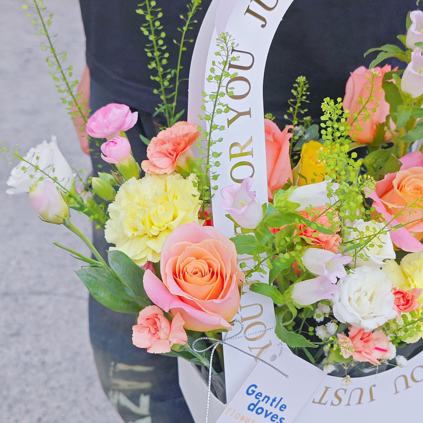 Assorted Oldrose and Yellow Flowers in Medium Carrying Flower Box