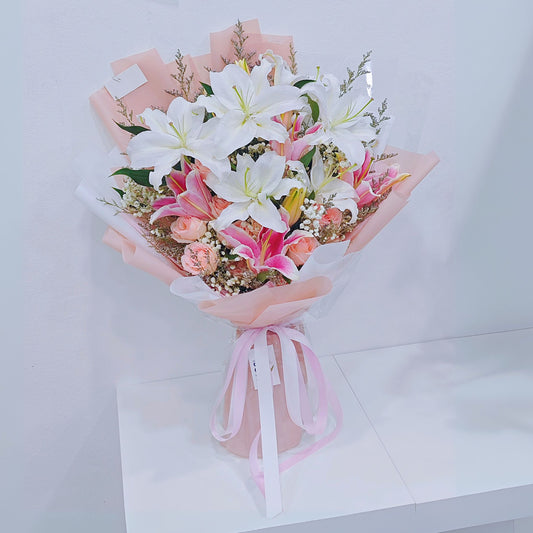 White and Pink Lilies with Roses Extra Large Bouquet