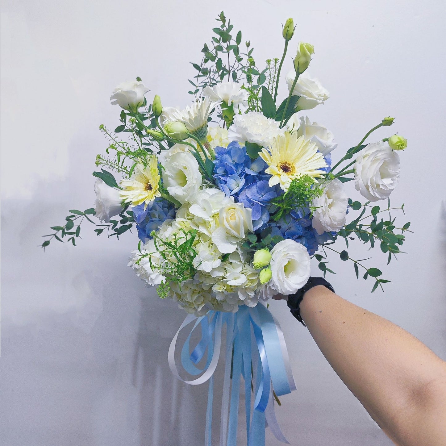 Assorted White & Blue Large Hand-Tied Bouquet