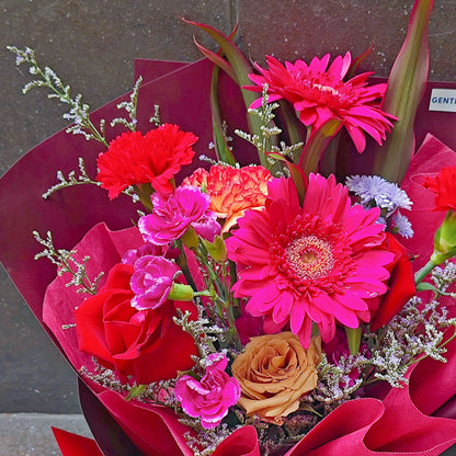Assorted Vivd Purple and Red Color Flowers Bouquet