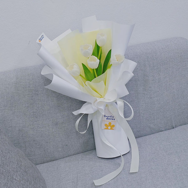 Five White Tulips Minimal Style Bouquet