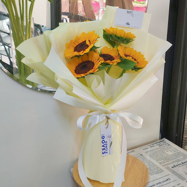 Five Big Sunflowers Bouquet