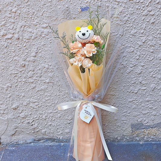 Smiley Little Bear Flower with Orange Flowers Minimal Bouquet