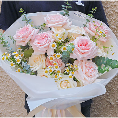 Fifteen White and Pink English Roses with Eucalyptus and Daisies Bouquet