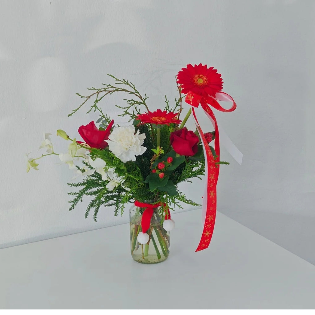 แจกันกิ่งสนคริสต์มาส ขนาดกลาง