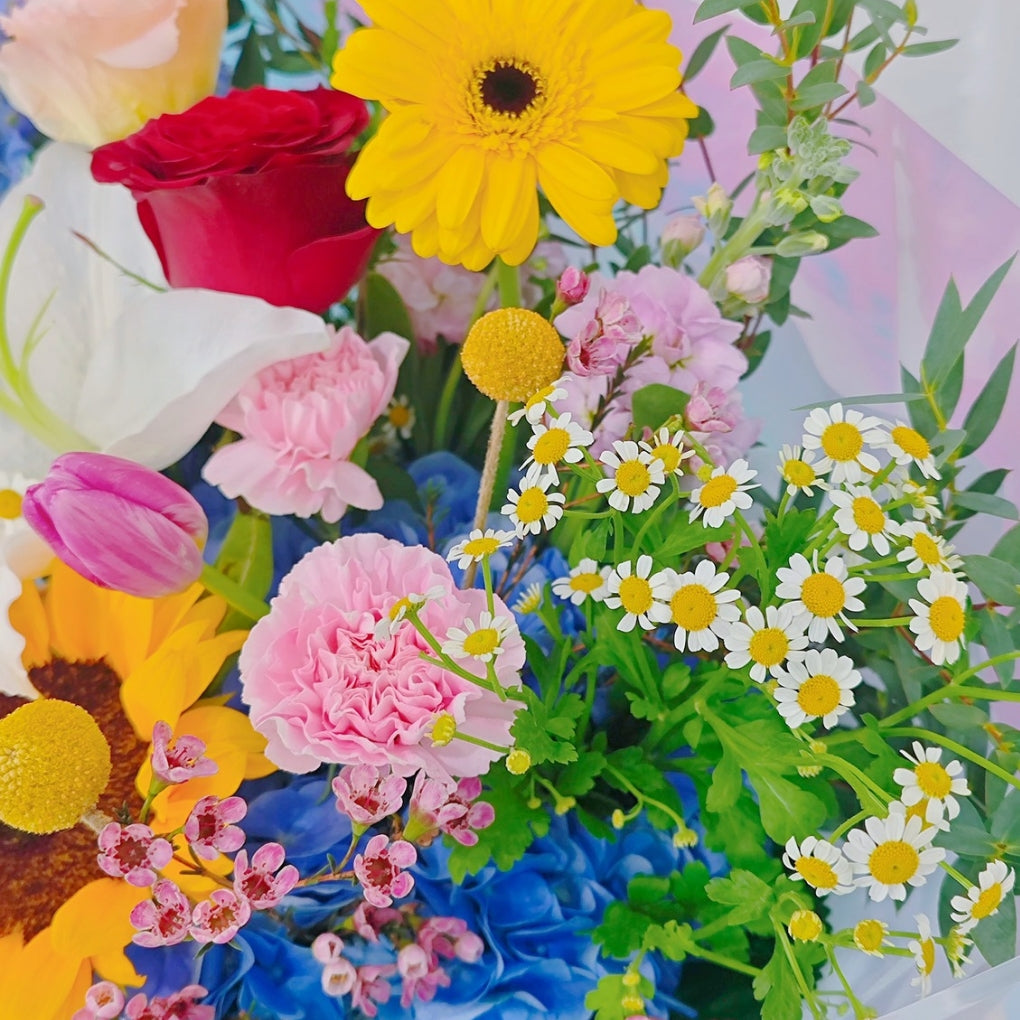 Assorted Vivid and Colorful Flowers Large Bouquet