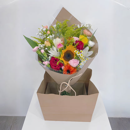 Wrapped Flowers – Create Your Own Arrangements at Home