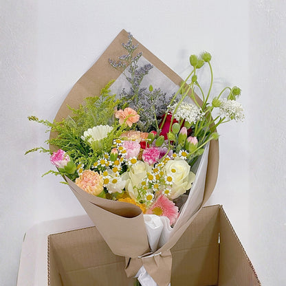 Wrapped Flowers – Create Your Own Arrangements at Home