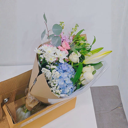 Wrapped Flowers – Create Your Own Arrangements at Home